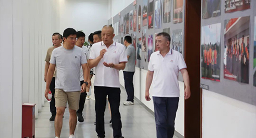 “國緣V3-2023江蘇企業籃球聯賽”揚州站在邁安德集團活動中心開賽