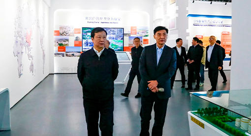 市委常委、政法委書記張耀武及部分人大代表蒞臨邁安德走訪調研