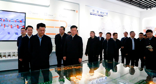揚州市委書記王進健一行蒞臨邁安德考察低碳智能裝備制造項目